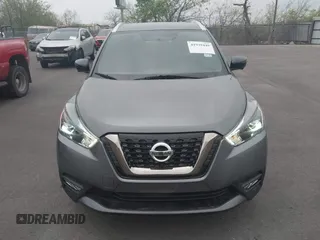 2019 Nissan Kicks SR with VIN 3N1CP5CU1KL506188, listed as a IAAI auction lot 41939449 with 15,926 mi miles. Bid and sale history available at carsss.com. Image 6.