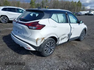 2023 Nissan Kicks SV with VIN 3N1CP5CVXPL549587, listed as a IAAI auction lot 41875114 with 17,354 mi miles. Bid and sale history available at carsss.com. Image 4.