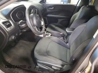 2019 Jeep Compass Sport z VIN 3C4NJCAB2KT636784, wystawiony jako Copart lot #63831145 z przebiegiem 48 699 mil mil oraz Szkoda całkowita • Salvage title. Historia ofert i sprzedaży dostępna na DreamBid. Obrazek 7.