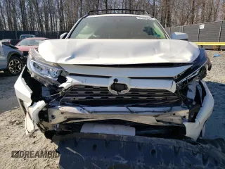 2019 Toyota RAV4 Limited with VIN JTMN1RFV0KD014972, listed as a Copart auction lot 47058435 with 135,395 mi miles and Salvage Title. Bid and sale history available at carsss.com. Image 5.