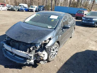 2020 Toyota Prius LE z VIN JTDKARFP8L3133106, wystawiony jako IAAI lot #41679364 z przebiegiem 139 342 mil mil oraz . Historia ofert i sprzedaży dostępna na DreamBid. Obrazek 17.