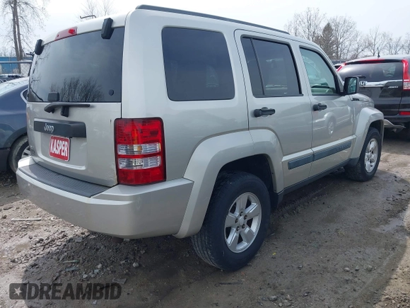 2009 Jeep Liberty Sport with VIN 1J8GN28K69W512320, listed as a IAAI auction lot 41970015 with 115,443 mi miles. Bid and sale history available at carsss.com. Image 4.