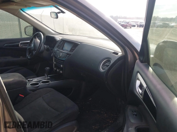 2014 Nissan Pathfinder Platinum with VIN 5N1AR2MMXEC623730, listed as a IAAI auction lot 41667666 with 206,630 mi miles and . Bid and sale history available at DreamBid. Image 5.