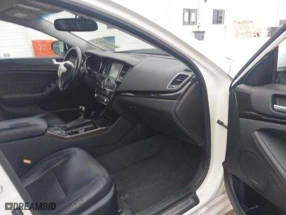 2016 Kia Cadenza Premium with VIN KNALN4D71G5213580, listed as a IAAI auction lot 41306716 with NaN miles. Bid and sale history available at carsss.com. Image 5.