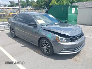 2017 Volkswagen Jetta Sport z VIN 3VWD17AJ4HM305666, wystawiony jako IAAI lot #42540126 z przebiegiem 171 860 mil mil oraz . Historia ofert i sprzedaży dostępna na DreamBid. Obrazek 1.