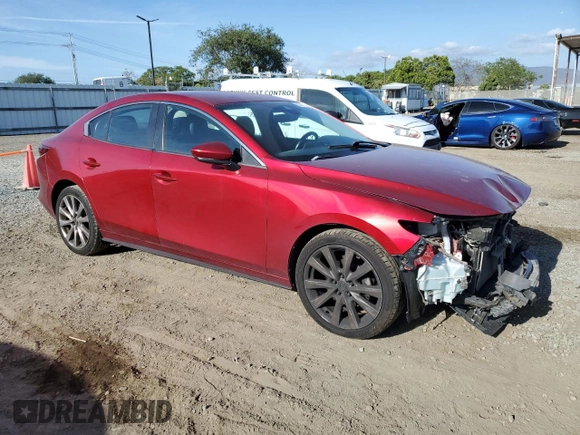 2019 Mazda 3 Preferred z VIN 3MZBPADL5KM112305, wystawiony jako Copart lot #57111105 z przebiegiem 63 011 mil mil oraz Szkoda całkowita • Salvage title. Historia ofert i sprzedaży dostępna na DreamBid. Obrazek 4.