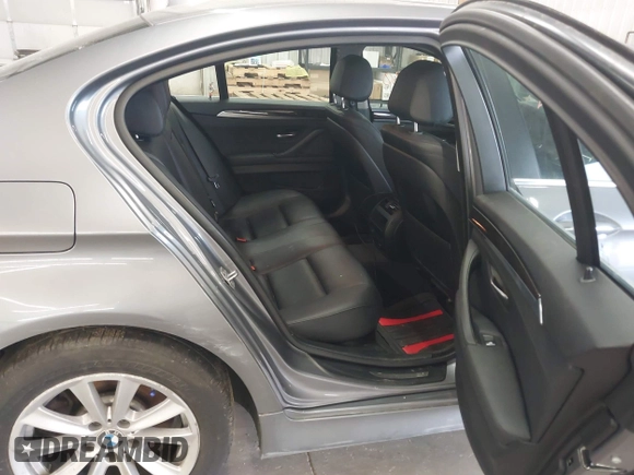 2015 BMW 5 Series 528i xDrive with VIN WBA5A7C55FD623888, listed as a IAAI auction lot 42178680 with 96,267 mi miles and . Bid and sale history available at DreamBid. Image 8.