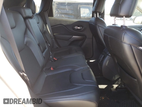 2019 Jeep Cherokee Latitude Plus with VIN 1C4PJMLB7KD469176, listed as a Copart auction lot 47461665 with 24,799 mi miles and Salvage Title. Bid and sale history available at carsss.com. Image 11.