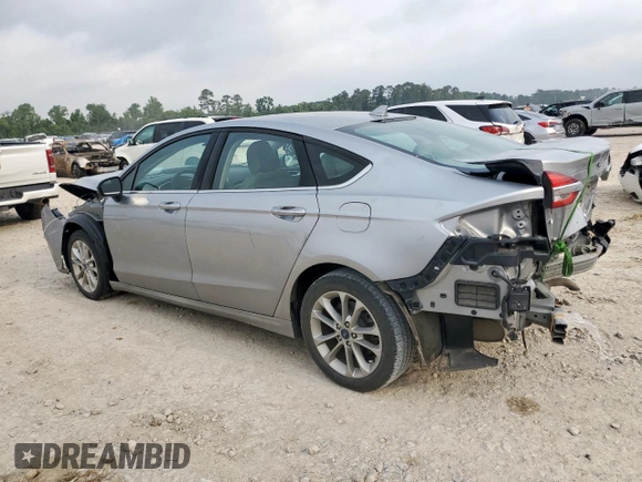 2020 Ford Fusion SE with VIN 3FA6P0LU5LR104854, listed as a Copart auction lot 57172725 with 47,470 mi miles and Salvage title. Bid and sale history available at DreamBid. Image 2.
