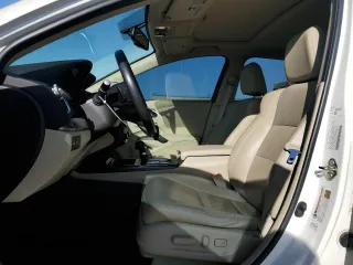 2017 Acura RDX Technology z VIN 5J8TB4H51HL027962, wystawiony jako Copart lot #52679845 z przebiegiem 81 233 mil mil oraz Szkoda całkowita • Salvage title. Historia ofert i sprzedaży dostępna na DreamBid. Obrazek 7.