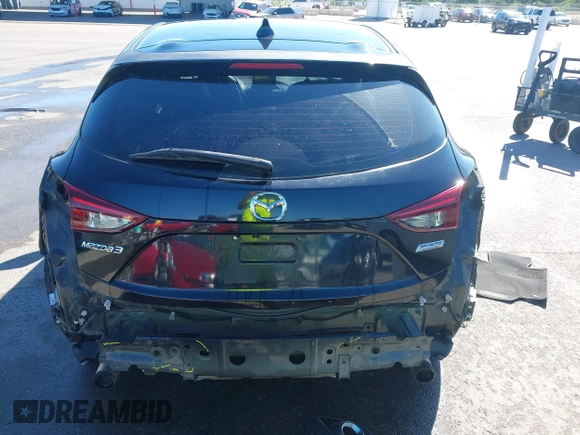2014 Mazda 3 i Grand Touring z VIN JM1BM1M78E1159912, wystawiony jako IAAI lot #42079661 z przebiegiem 105 039 mil mil oraz . Historia ofert i sprzedaży dostępna na DreamBid. Obrazek 18.