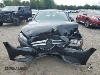 2017 Mercedes-Benz C 300 with VIN 55SWF4KB7HU217300, listed as a Copart auction lot 58961125 with 101,054 mi miles and Salvage title. Bid and sale history available at DreamBid. Image 5.