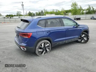 2024 Volkswagen Taos SEL z VIN 3VV4X7B29RM118211, wystawiony jako Copart lot #57760325 z przebiegiem 11 298 mil mil oraz Szkody całkowita. Historia ofert i sprzedaży dostępna na DreamBid. Obrazek 3.