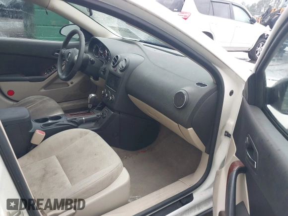 2006 Pontiac G6 6-Cyl z VIN 1G2ZG558364172091, wystawiony jako IAAI lot #42377332 z przebiegiem 199 495 mil mil oraz . Historia ofert i sprzedaży dostępna na DreamBid. Obrazek 5.
