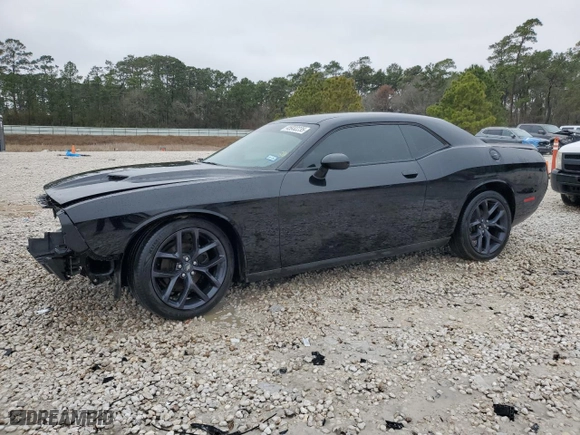 2020 Dodge Challenger SXT with VIN 2C3CDZAG4LH198992, listed as a Copart auction lot 45932235 with 77,501 mi miles and Salvage Title. Bid and sale history available at carsss.com. Image 1.
