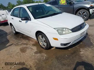 2005 Ford Focus S with VIN 1FAHP34N45W230950, listed as a IAAI auction lot 42467778 with 203,697 mi miles and . Bid and sale history available at DreamBid. Image 1.