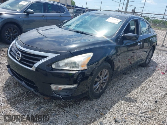 2015 Nissan Altima 2.5 z VIN 1N4AL3AP3FN917153, wystawiony jako IAAI lot #42270994 z przebiegiem 76 018 mil mil oraz . Historia ofert i sprzedaży dostępna na DreamBid. Obrazek 2.