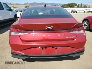 2022 Hyundai Elantra Blue z VIN KMHLM4AJ3NU031786, wystawiony jako Copart lot #60158365 z przebiegiem 7 117 mil mil oraz Czysty tytuł • Clean title. Historia ofert i sprzedaży dostępna na DreamBid. Obrazek 6.