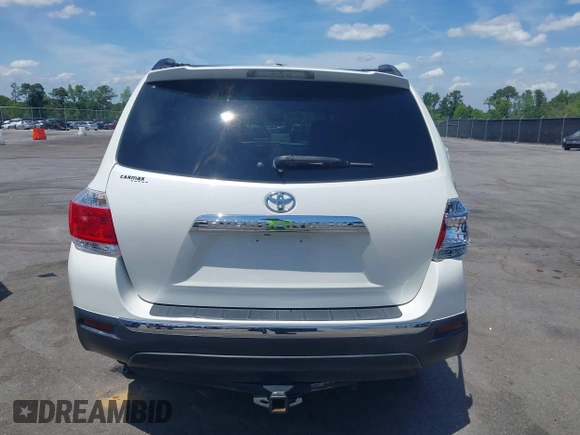 2013 Toyota Highlander Limited z VIN 5TDYK3EH9DS119939, wystawiony jako IAAI lot #42168374 z przebiegiem 98 918 mil mil oraz . Historia ofert i sprzedaży dostępna na DreamBid. Obrazek 16.