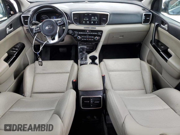 2020 Kia Sportage EX z VIN KNDPN3AC7L7693820, wystawiony jako Copart lot #54307605 z przebiegiem 68 419 mil mil oraz Szkoda całkowita • Salvage title. Historia ofert i sprzedaży dostępna na DreamBid. Obrazek 8.