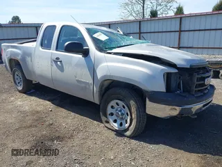 2009 GMC Sierra 1500 SLE1 z VIN 2GTEK190791134479, wystawiony jako IAAI lot #42038587 z przebiegiem Nie podano mil oraz . Historia ofert i sprzedaży dostępna na DreamBid. Obrazek 1.