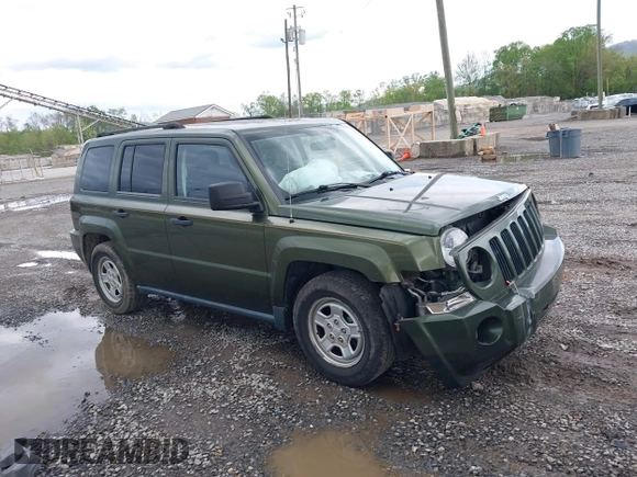 2008 Jeep Patriot Sport with VIN 1J8FT28088D520705, listed as a IAAI auction lot 42107804 with 77,032 mi miles and . Bid and sale history available at DreamBid. Image 1.