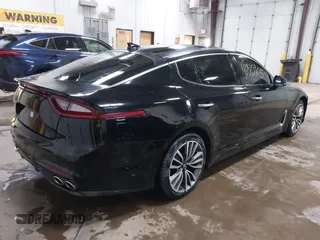 2018 Kia Stinger Premium with VIN KNAE25LA4J6011127, listed as a IAAI auction lot 41825905 with 79,582 mi miles. Bid and sale history available at carsss.com. Image 4.