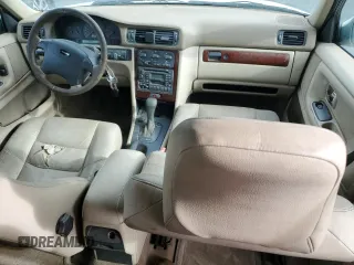 2000 Volvo V70 with VIN YV1LW61J4Y2707036, listed as a Copart auction lot 85958214 with 229,599 mi miles and Salvage Title. Bid and sale history available at carsss.com. Image 8.