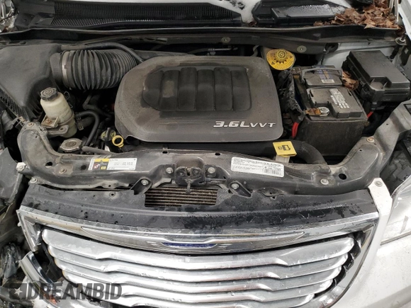 2015 Chrysler Town & Country Limited Platinum with VIN 2C4RC1GG7FR617711, listed as a Copart auction lot 85091014 with 0 mi miles and Salvage Title. Bid and sale history available at carsss.com. Image 12.