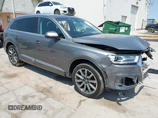 2017 Audi Q7 Premium Plus z VIN WA1LAAF76HD002032, wystawiony jako IAAI lot #42213257 z przebiegiem 146 571 mil mil oraz . Historia ofert i sprzedaży dostępna na DreamBid. Obrazek 1.