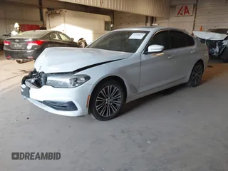 2020 BMW 5 Series 540i xDrive z VIN WBAJS3C0XLWW78586, wystawiony jako IAAI lot #41380055 z przebiegiem 44 310 mil mil oraz . Historia ofert i sprzedaży dostępna na DreamBid. Obrazek 16.