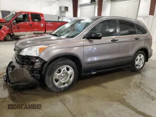 2009 Honda CR-V LX z VIN 5J6RE48399L045829, wystawiony jako Copart lot #56763075 z przebiegiem 97 537 mil mil oraz Szkoda całkowita • Salvage title. Historia ofert i sprzedaży dostępna na DreamBid. Obrazek 1.
