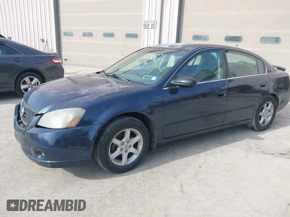 2006 Nissan Altima 2.5 S with VIN 1N4AL11E46C156048, listed as a IAAI auction lot 41651095 with 151,109 mi miles. Bid and sale history available at carsss.com. Image 2.