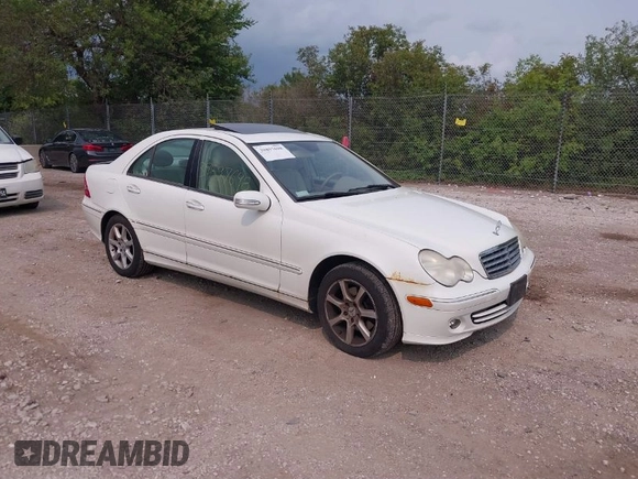 2007 Mercedes-Benz C 280 Luxury with VIN WDBRF92H97F885205, listed as a IAAI auction lot 41307476 with 122,203 mi miles and . Bid and sale history available at DreamBid. Image 1.