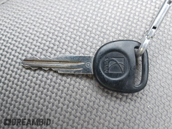 2008 Saturn VUE XE z VIN 3GSCL33P08S552086, wystawiony jako IAAI lot #42107378 z przebiegiem 122 223 mil mil oraz . Historia ofert i sprzedaży dostępna na DreamBid. Obrazek 11.
