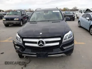 2015 Mercedes-Benz GL-Class GL 350 BlueTEC with VIN 4JGDF2EE1FA605918, listed as a Copart auction lot 80406743 with 125,117 mi miles. Bid and sale history available at carsss.com. Image 5.