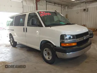 2016 Chevrolet Express Passenger LT z VIN 1GAZGMFG6G1222747, wystawiony jako IAAI lot #42569502 z przebiegiem 191 178 mil mil oraz . Historia ofert i sprzedaży dostępna na DreamBid. Obrazek 1.