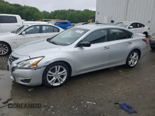 2013 Nissan Altima SV z VIN 1N4BL3AP6DC231086, wystawiony jako Copart lot #55879615 z przebiegiem 206 001 mil mil oraz Czysty tytuł • Clean title. Historia ofert i sprzedaży dostępna na DreamBid. Obrazek 1.