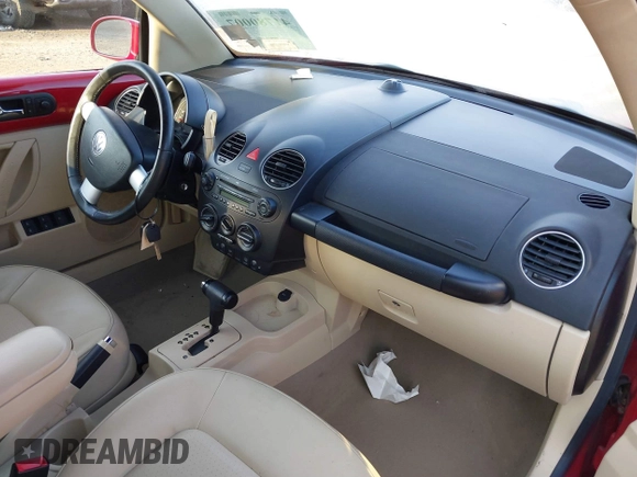 2010 Volkswagen Beetle with VIN 3VWRG3AL9AM004475, listed as a IAAI auction lot 41780007 with 57,984 mi miles and . Bid and sale history available at DreamBid. Image 5.
