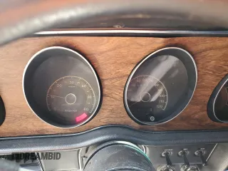 1971 Mercury Cougar z VIN 1F93H539570, wystawiony jako Copart lot #73825224 z przebiegiem 68 453 mil mil oraz Nie do naprawy. Historia ofert i sprzedaży dostępna na DreamBid. Obrazek 9.