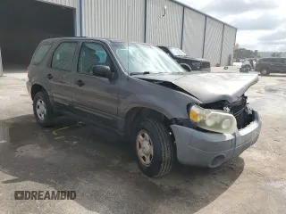 2005 Ford Escape XLS Value with VIN 1FMYU02Z35KA59568, listed as a Copart auction lot 71720604 with 184,007 mi miles and Salvage Title. Bid and sale history available at carsss.com. Image 4.