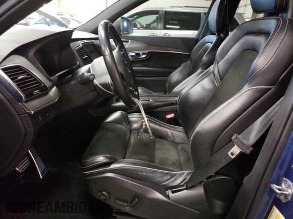 2018 Volvo XC90 R-Design with VIN YV4A22PM1J1206259, listed as a Copart auction lot 52870094 with 82,304 mi miles. Bid and sale history available at carsss.com. Image 7.