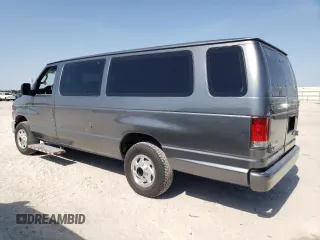 2009 Ford Econoline Cargo z VIN 1FTNS24W89DA18844, wystawiony jako Copart lot #56281775 z przebiegiem 231 564 mil mil oraz Tytuł czysty. Historia ofert i sprzedaży dostępna na DreamBid. Obrazek 2.
