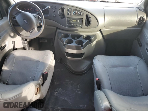 2008 Ford Econoline Passenger XL with VIN 1FBSS31L88DA78242, listed as a Copart auction lot 79951474 with 211,663 mi miles and Salvage Title. Bid and sale history available at DreamBid. Image 8.