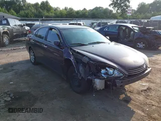 2003 Lexus ES with VIN JTHBF30G930123577, listed as a IAAI auction lot 39852553 with Not Provided miles. Bid and sale history available at carsss.com. Image 1.