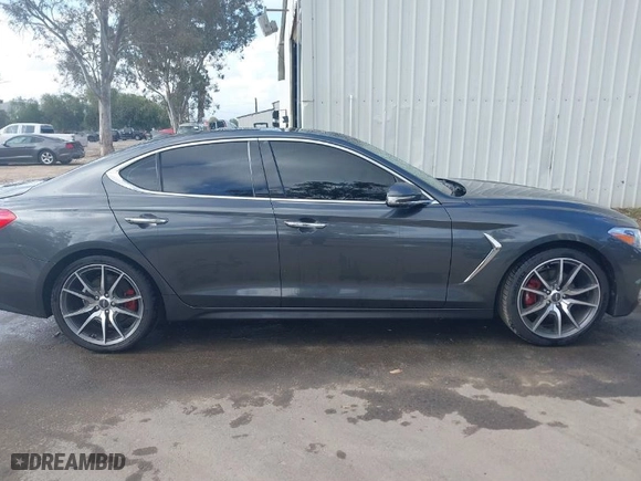 2021 Genesis G70 2.0T with VIN KMTG44LA9MU067016, listed as a IAAI auction lot 41905235 with 35,592 mi miles. Bid and sale history available at carsss.com. Image 13.