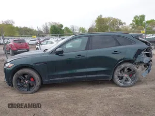2017 Jaguar F-Pace S z VIN SADCM2BV3HA056899, wystawiony jako IAAI lot #42184028 z przebiegiem 99 687 mil mil oraz . Historia ofert i sprzedaży dostępna na DreamBid. Obrazek 14.