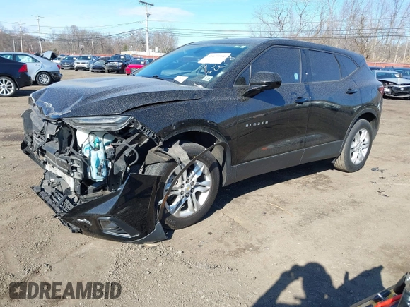 2021 Chevrolet Blazer LT z VIN 3GNKBCRS3MS565308, wystawiony jako IAAI lot #41675966 z przebiegiem 76 588 mil mil oraz . Historia ofert i sprzedaży dostępna na DreamBid. Obrazek 17.
