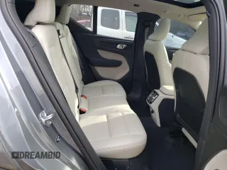 2019 Volvo XC40 Momentum z VIN YV4AC2HK4K2151764, wystawiony jako Copart lot #73491882 z przebiegiem 40 243 mil mil oraz . Historia ofert i sprzedaży dostępna na DreamBid. Obrazek 11.