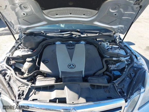 2012 Mercedes-Benz E-Class E 350 Luxury BlueTEC with VIN WDDHF2EBXCA567845, listed as a IAAI auction lot 40588402 with 93,930 mi miles. Bid and sale history available at carsss.com. Image 10.